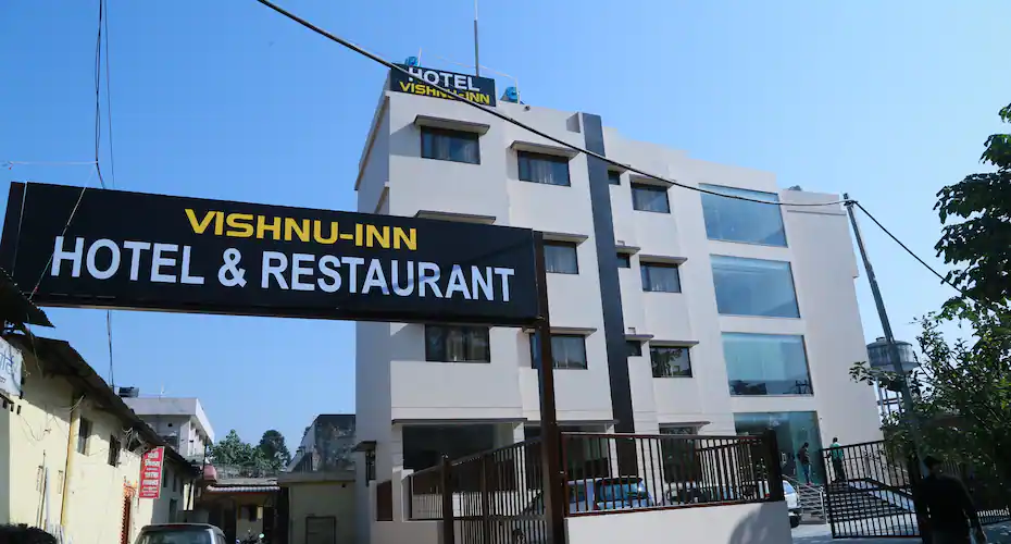 Hotel Vishnu Inn Image