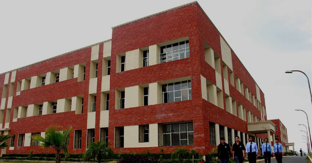 Institute of Logistics and Aviation Management, Dehradun Campus Image