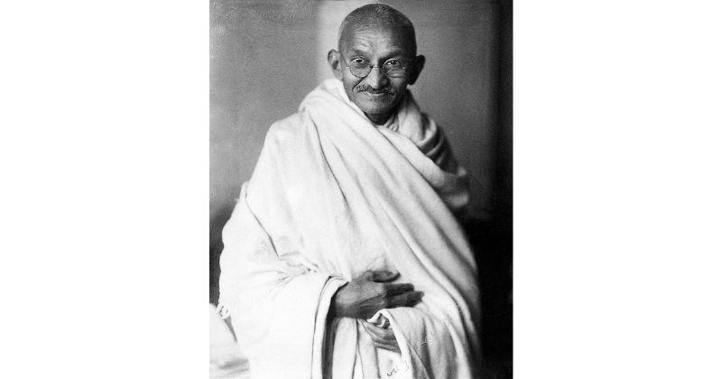  Mohandas Karamchand Gandhi
